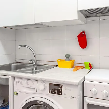 Lägenhet Lomellina Comfy