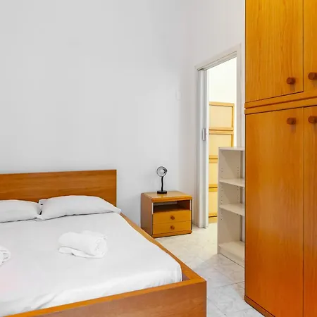 Lomellina Comfy Lägenhet *