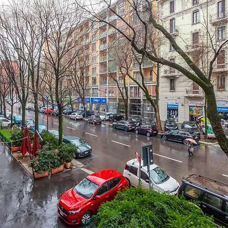 Lomellina Comfy Lejlighed